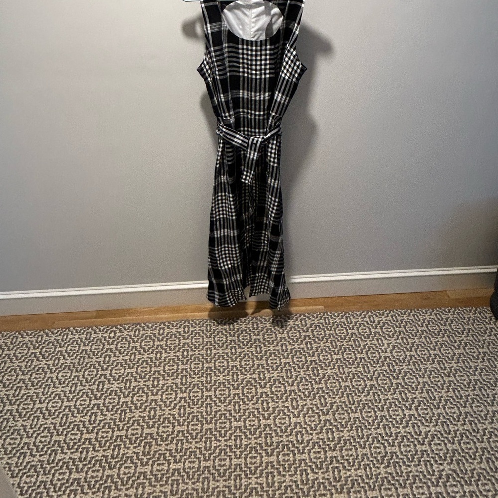 Ann Taylor NWT SIZE 12